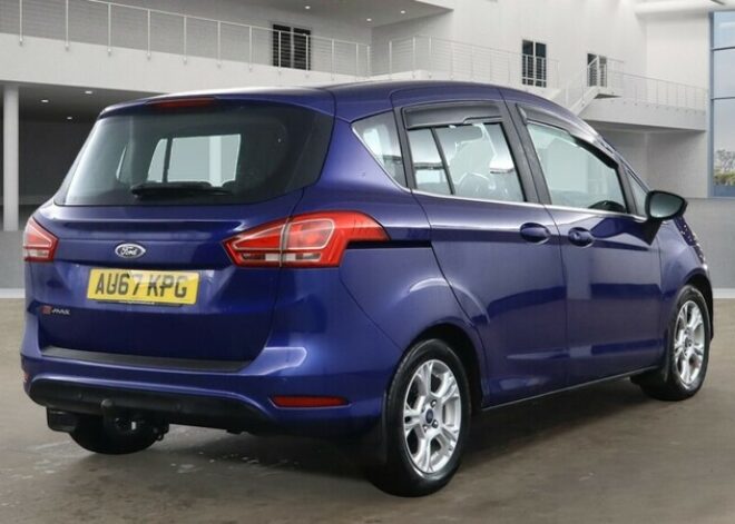 Ford B-Max ZETEC NAVIGATOR – 2017 (67 plate)