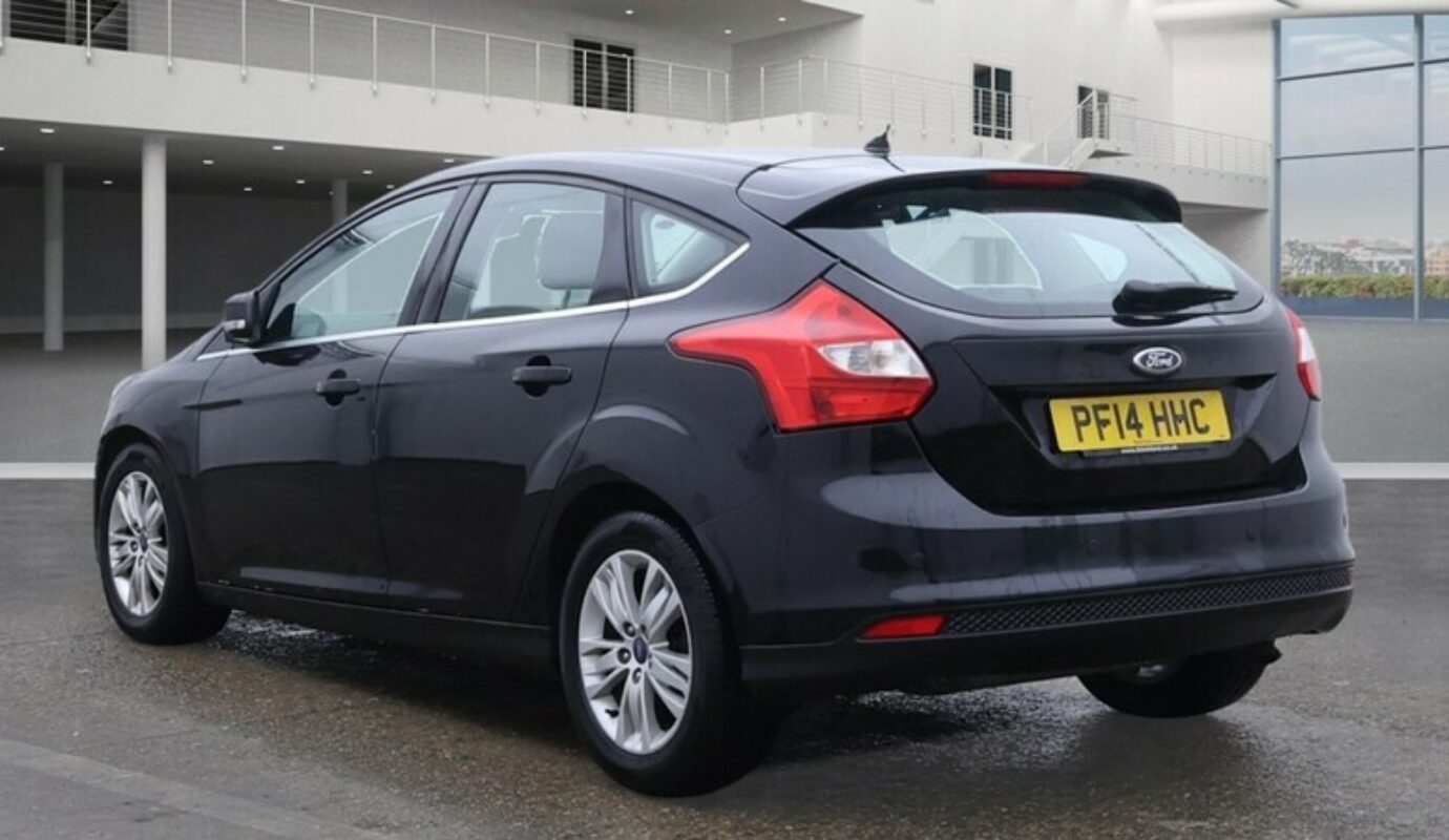 Ford Focus TITANIUM NAVIGATOR – 2014 (14 plate)