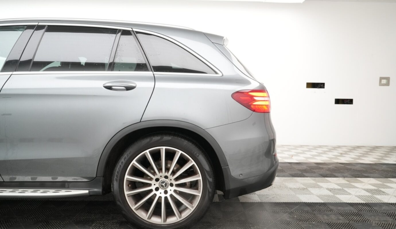 Mercedes GLC Class GLC 250 D 4MATIC AMG LINE PREMIUM PLUS – 2017 (17 plate)