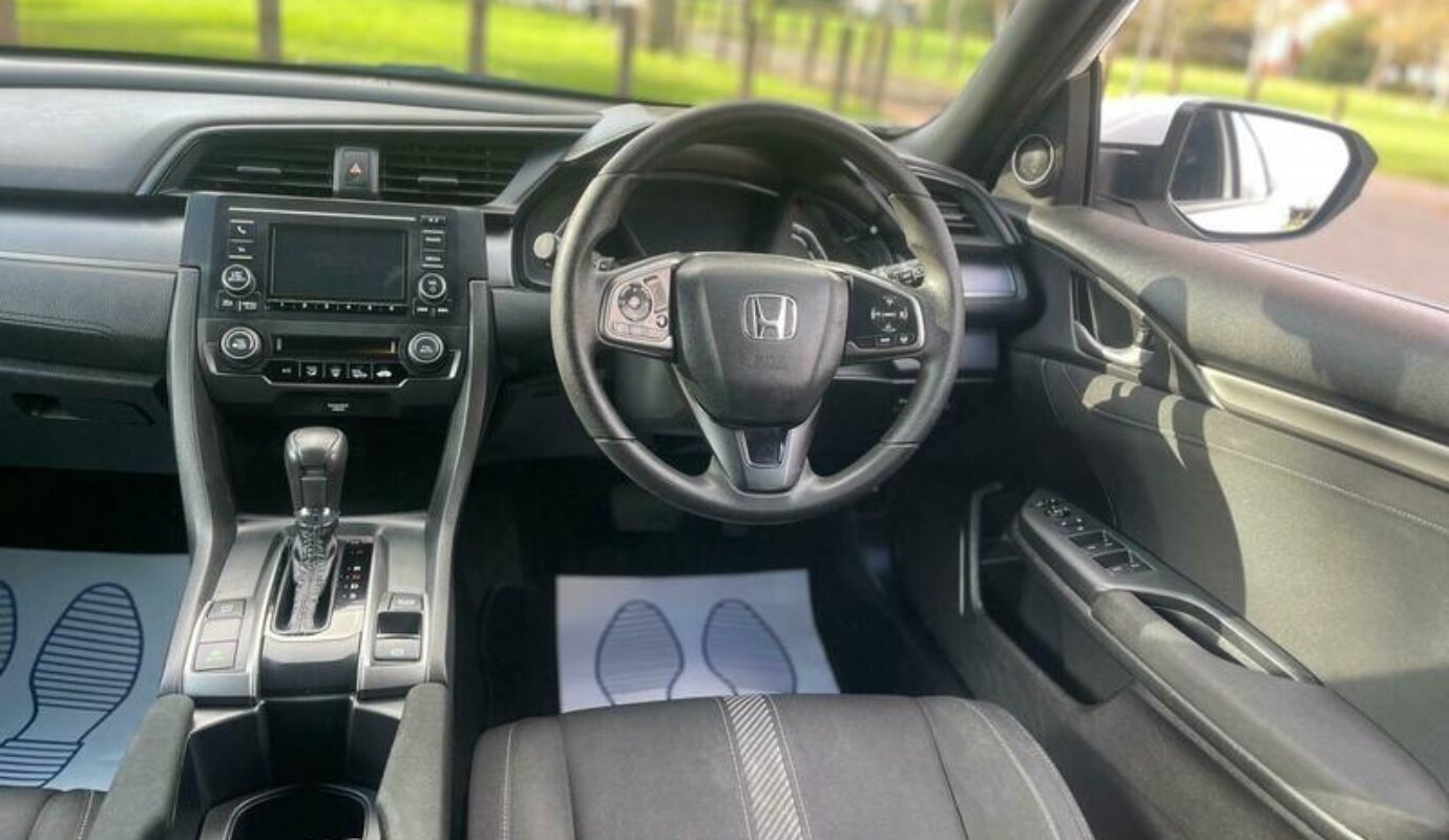 Honda Civic VTEC SE – 2018 (18 plate)
