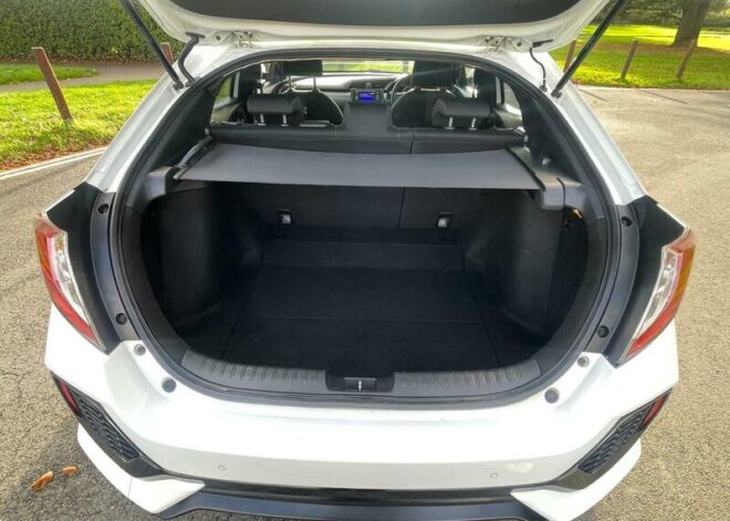 Honda Civic VTEC SE – 2018 (18 plate)