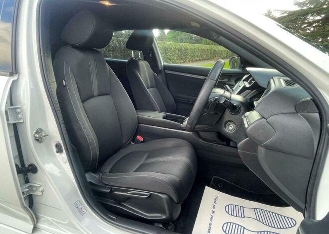 Honda Civic VTEC SE – 2018 (18 plate)