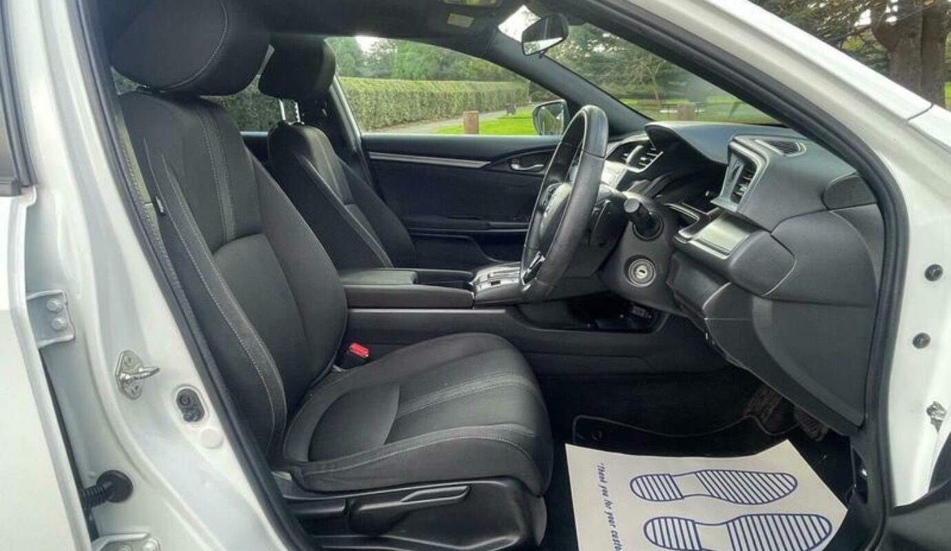 Honda Civic VTEC SE – 2018 (18 plate)
