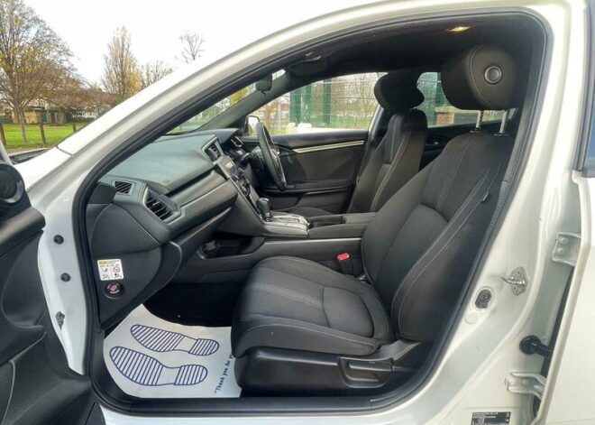 Honda Civic VTEC SE – 2018 (18 plate)