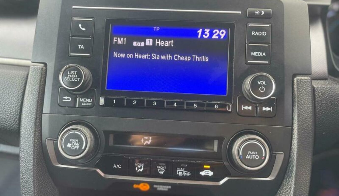 Honda Civic VTEC SE – 2018 (18 plate)