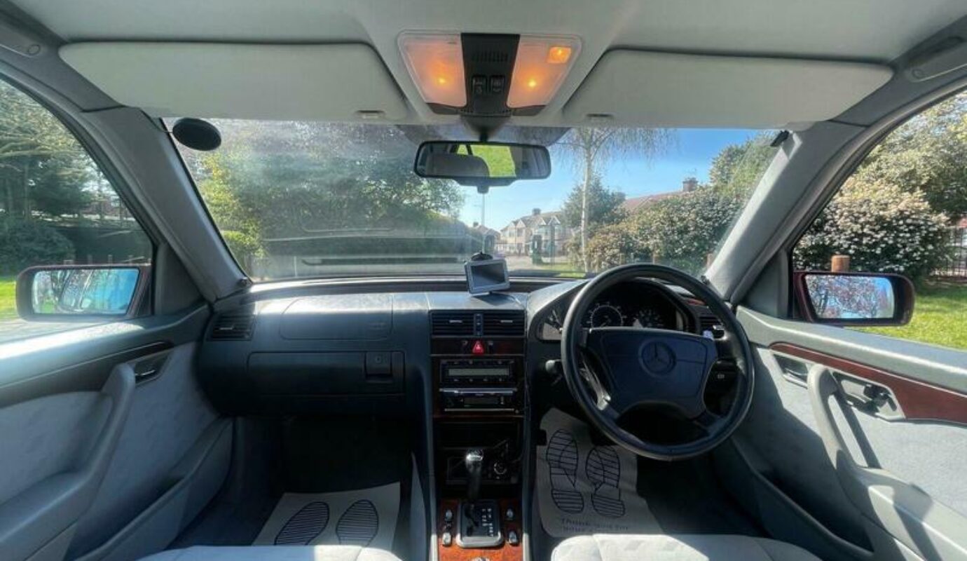 Mercedes C Class C200 ELEGANCE – 1996