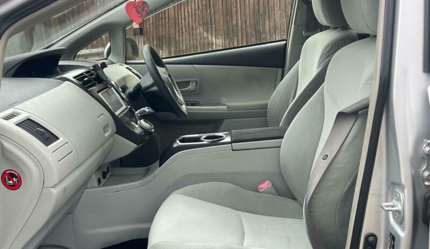 Toyota Prius+ – 2020 (62 plate)