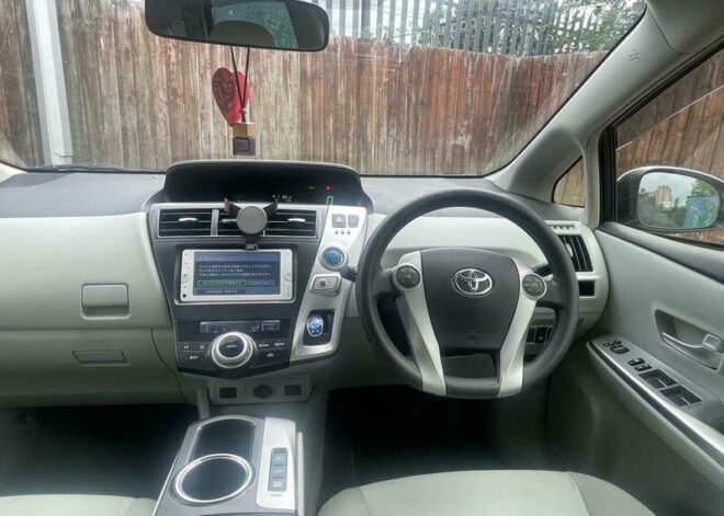 Toyota Prius+ – 2020 (62 plate)